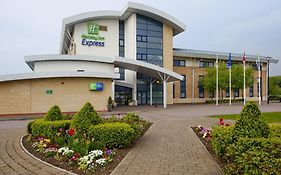 Holiday Inn Express Northampton - South By Ihg